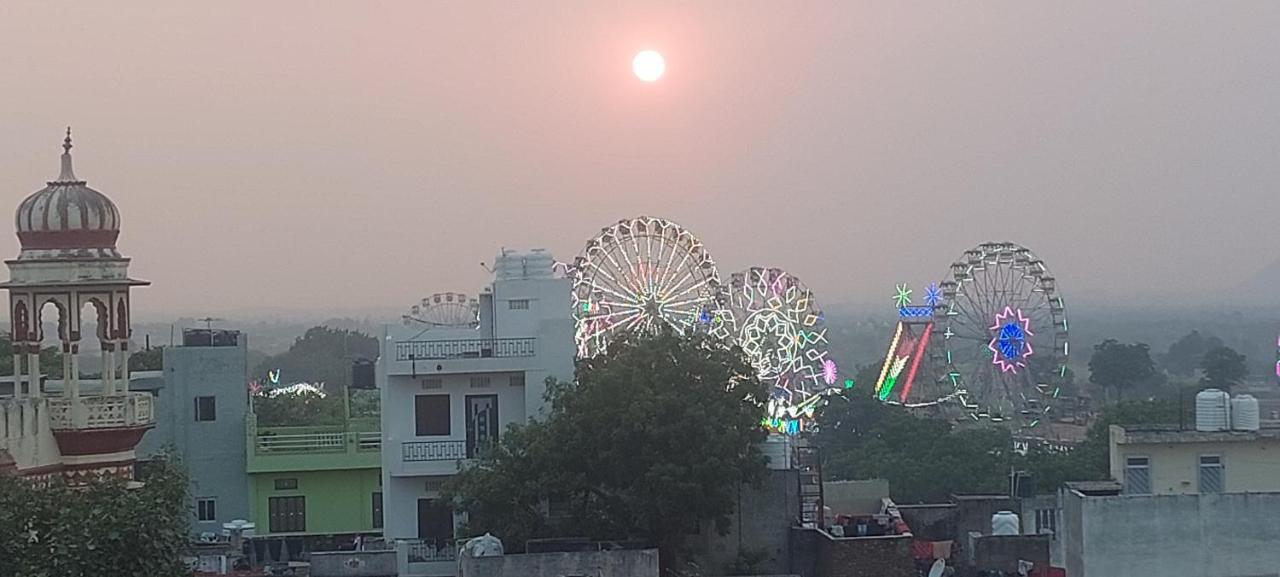Suri Guest House Pushkar Buitenkant foto