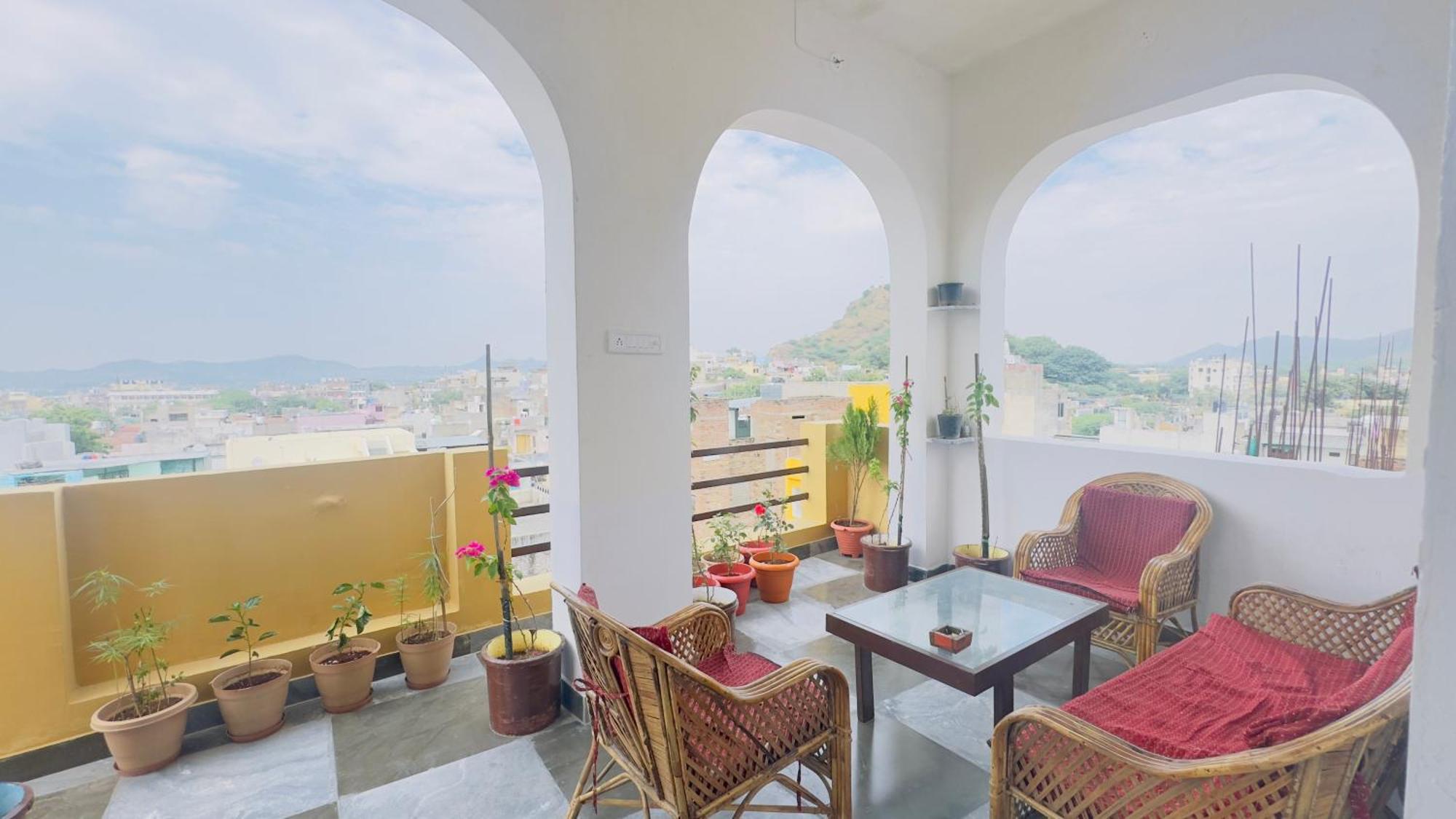 Suri Guest House Pushkar Buitenkant foto