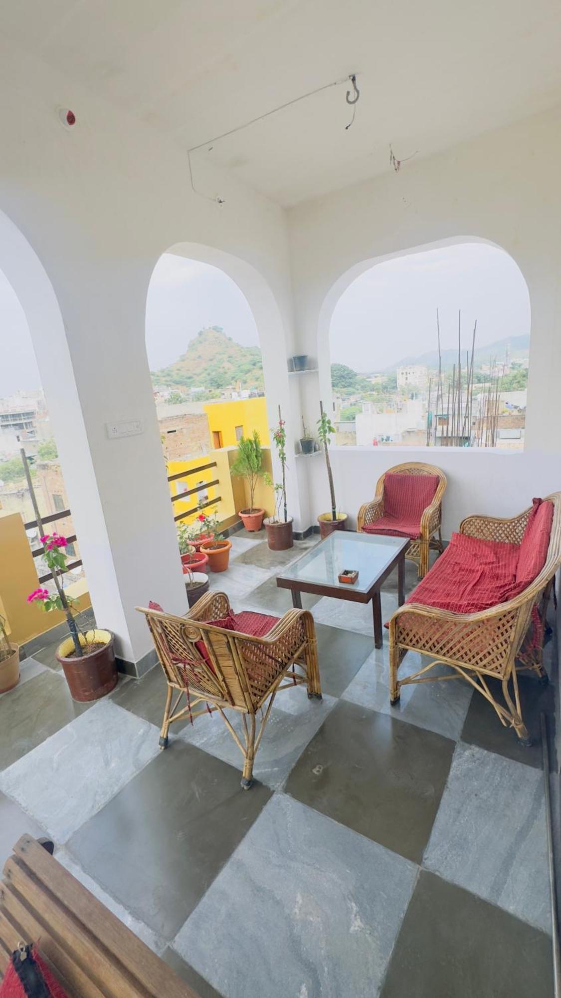 Suri Guest House Pushkar Buitenkant foto